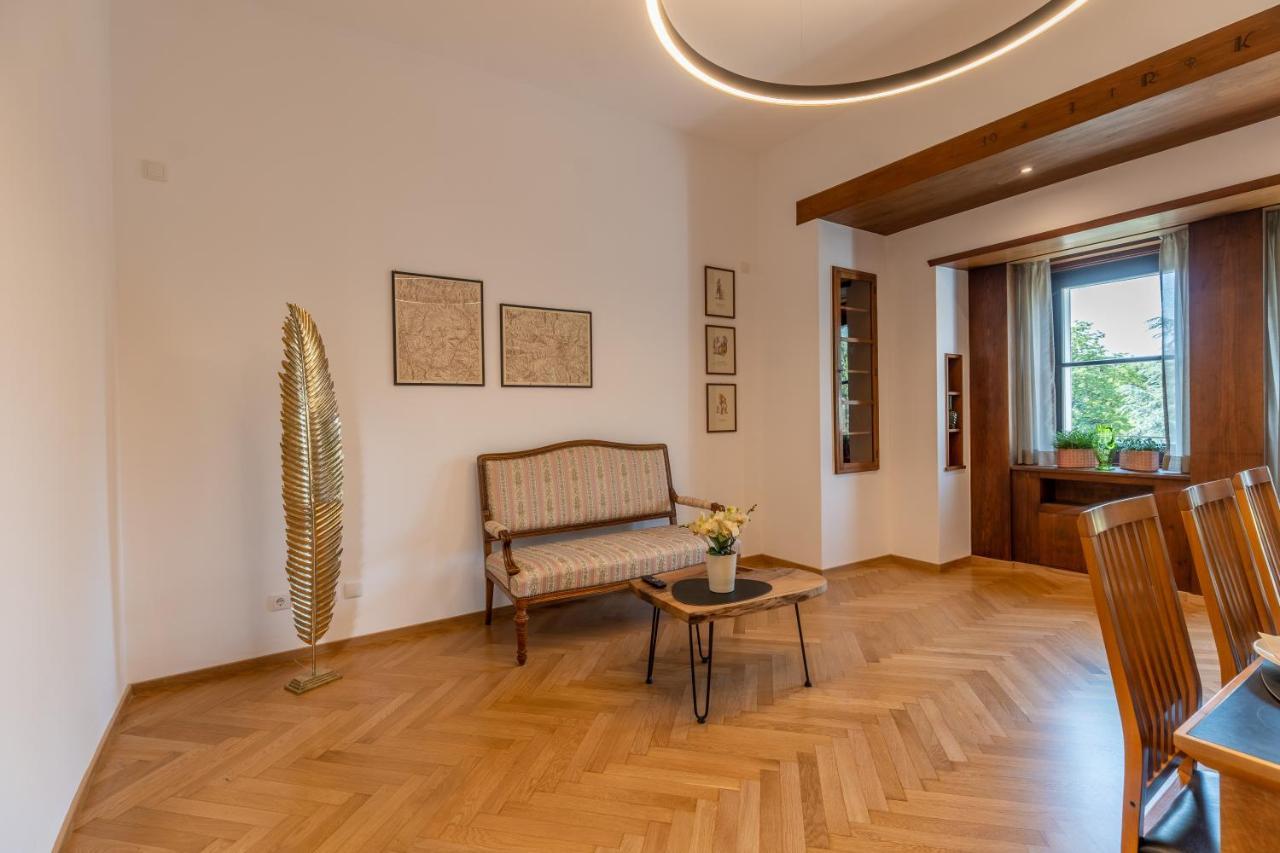 Villa Stubai - Penthouse In The Heart Of Merano Exterior foto